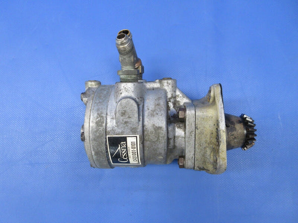 Continental O-200-A Vacuum Pump & Adapter P/N C431001-0101 CORE (0824-2057)