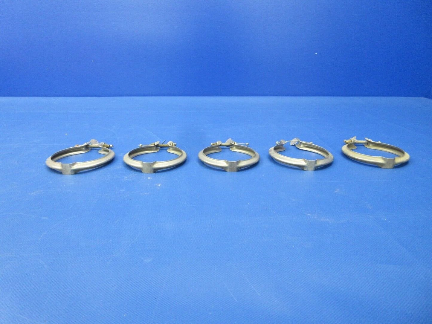 Piper Exhaust Clamp P/N 556-962 LOT OF 5 NOS (0324-672)