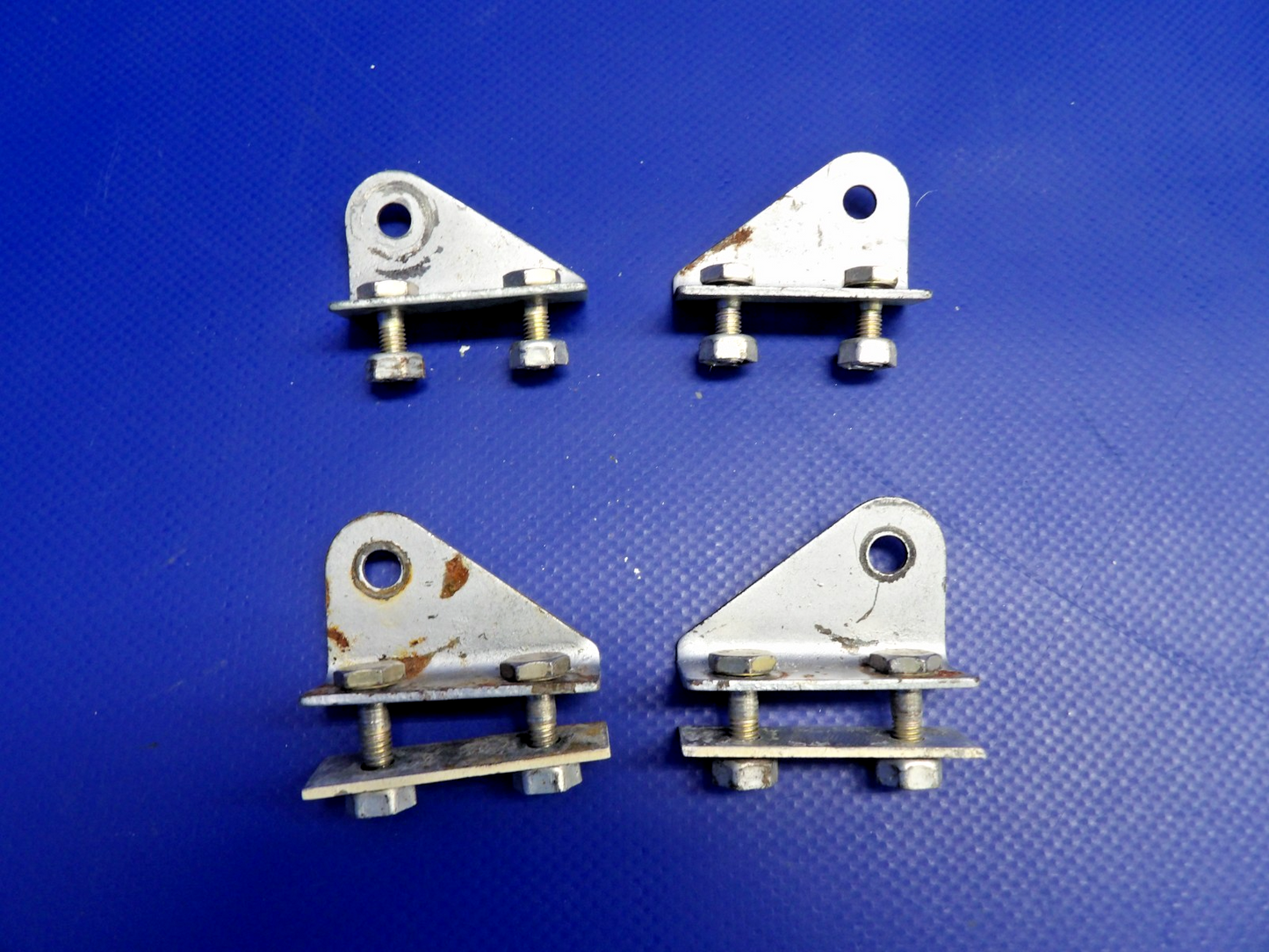Cessna 172G Seat Belt Fitting LH/RH INBD/OTBD 0510205-3 & -4 SET OF 4 (0326-12101