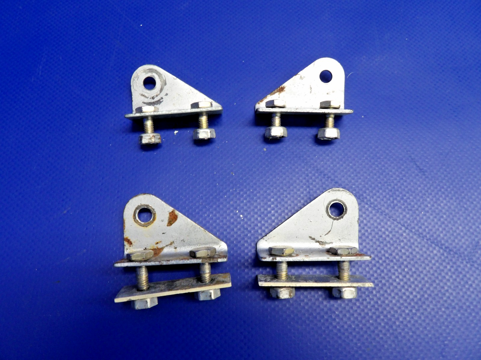 Cessna 172G Seat Belt Fitting LH/RH INBD/OTBD 0510205-3 & -4 SET OF 4 (0326-12101