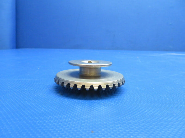 Continental Governor Drive Gear P/N 534655 Inspected w/ 8130 (0724-1881)