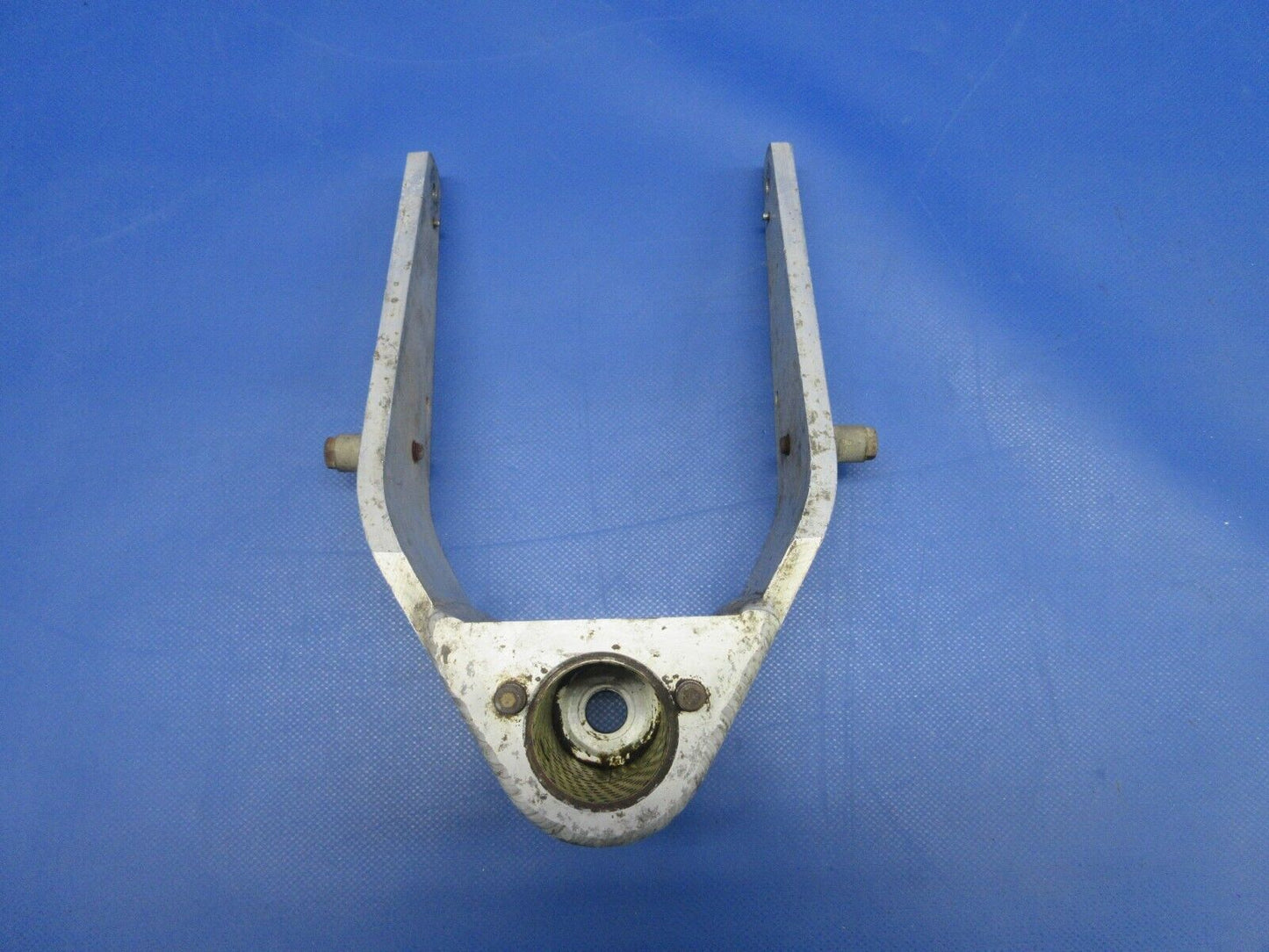 Grumman AA1 Yankee Nose Gear Fork Assy P/N 702052-501 (0424-1133)