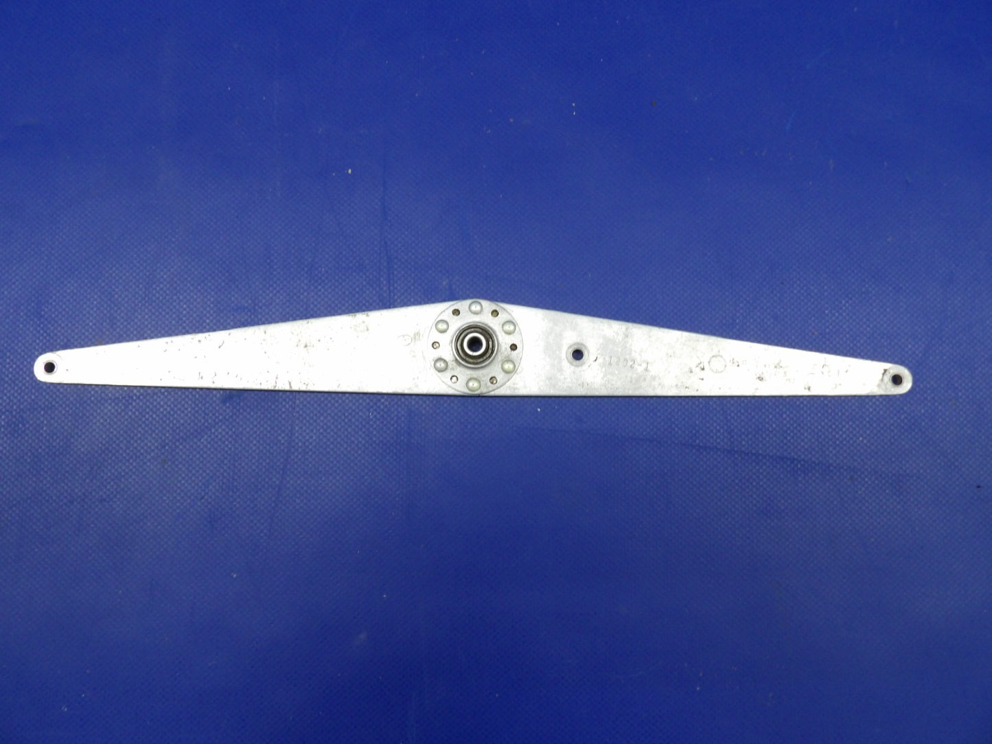 Globe GC-1B Swift Elevator Aft Bellcrank P/N 11-532-1802 (0226-506)1