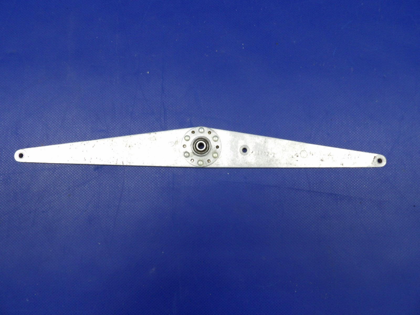 Globe GC-1B Swift Elevator Aft Bellcrank P/N 11-532-1802 (0226-506)1