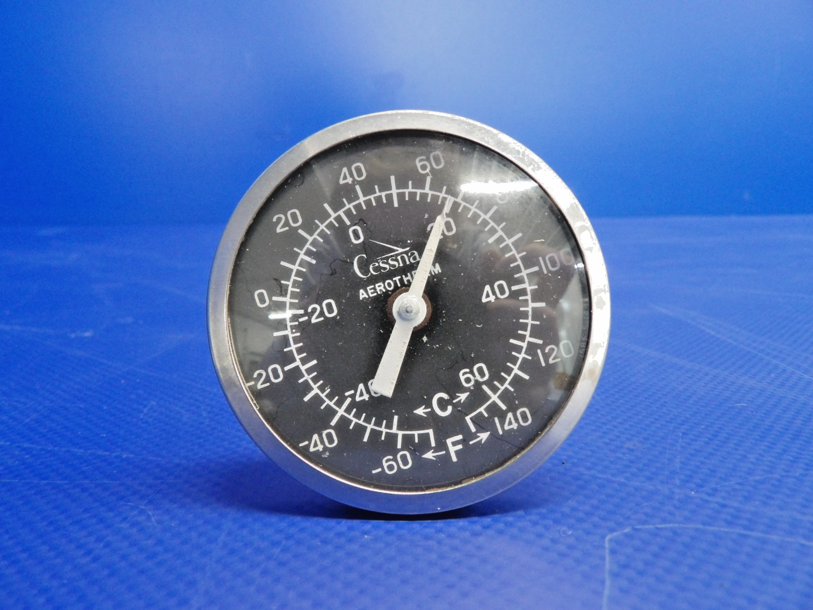 Cessna 172 / 172G Outside Air Temperature Gauge S1322-1 (0326-1214)0