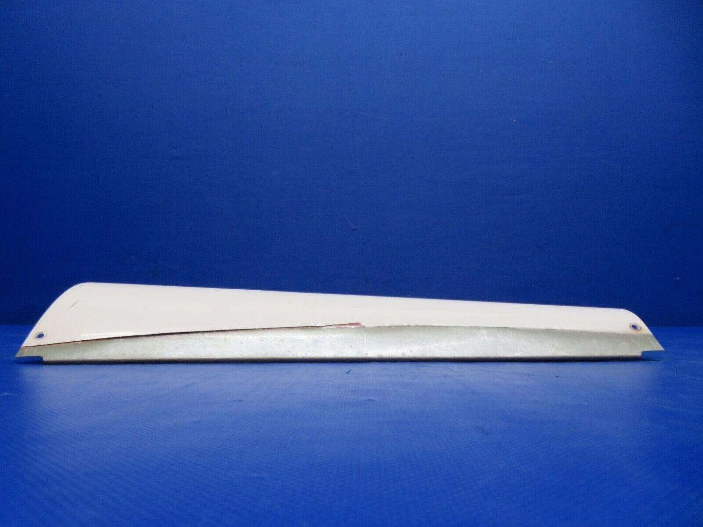 Grumman Yankee Trainer  TR-2 AA-1B LH & RH Cover Assy Tailcone 103012 (0224-128)