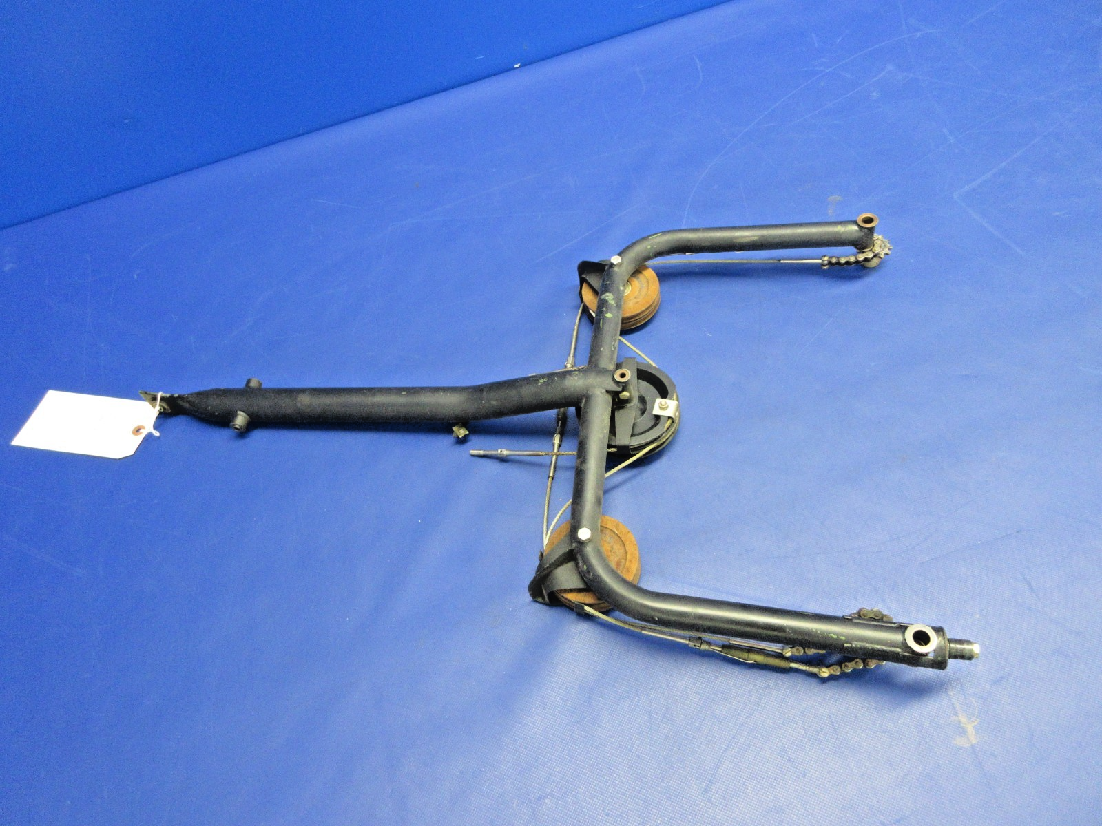 Cessna 172 Yoke Weld Assembly P/N 0511782-17 (0626-2042)3