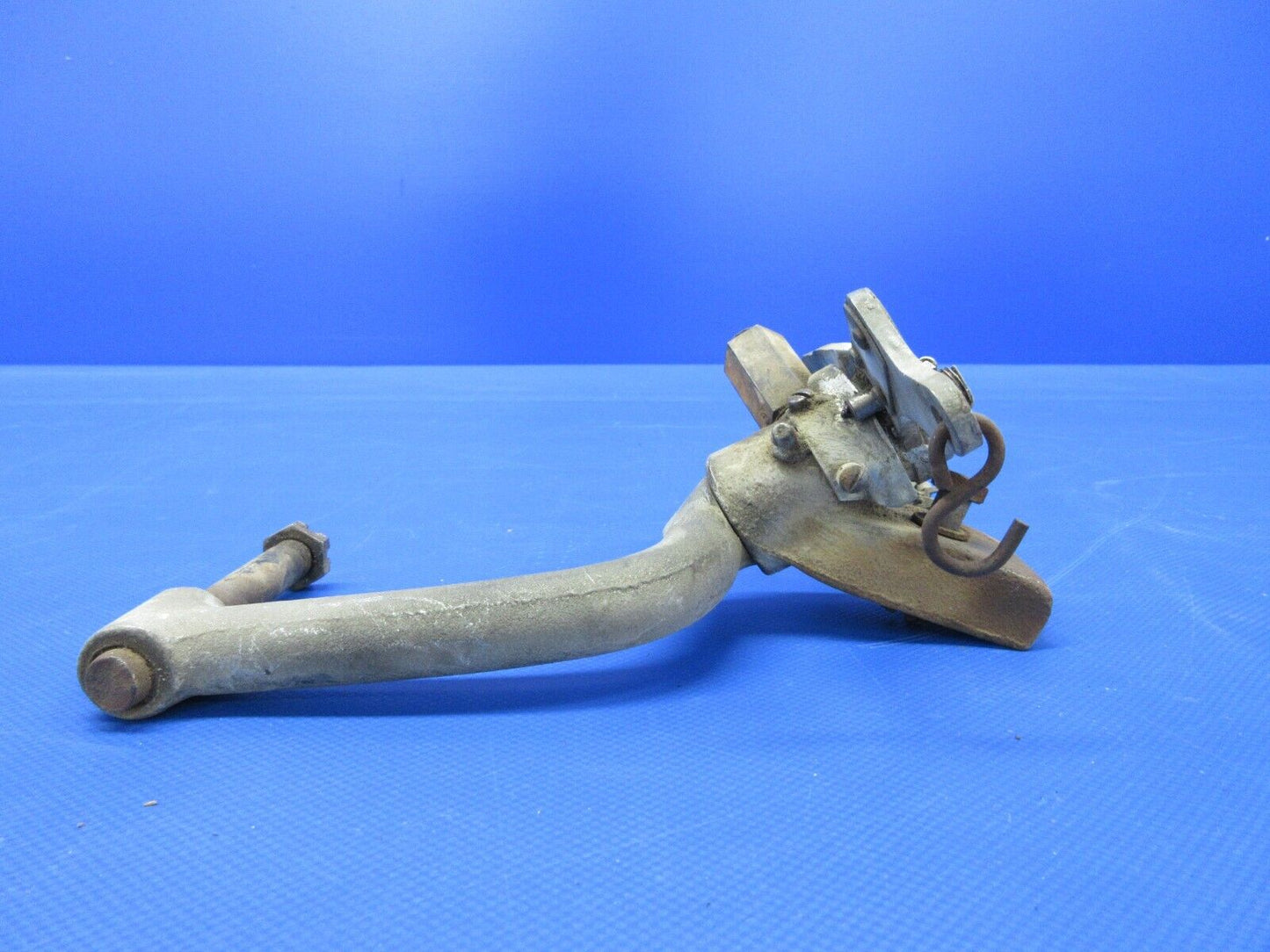 Scott 2000 Tail Wheel Fork Assembly (0324-1207)