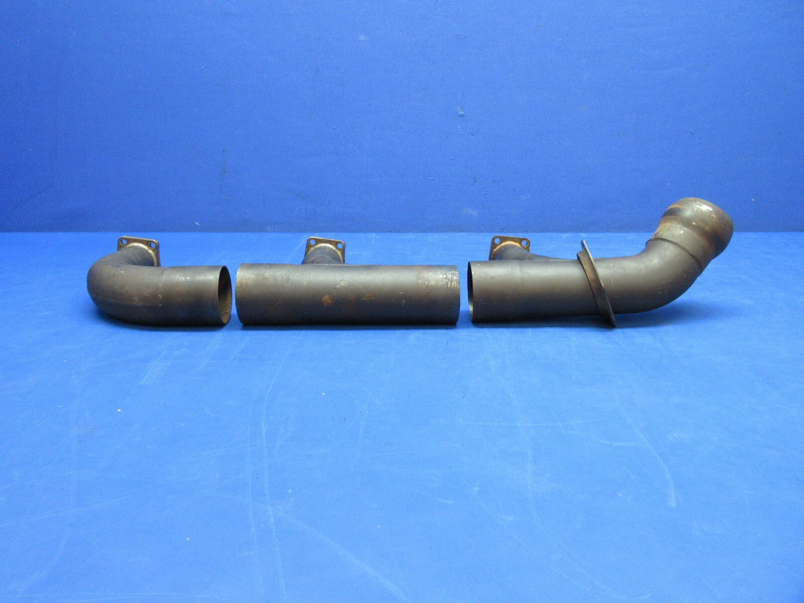 Cessna 421C RH Exhaust Stack Assy w/ Probe Holes P/N 9910295-16 (1123-853)4