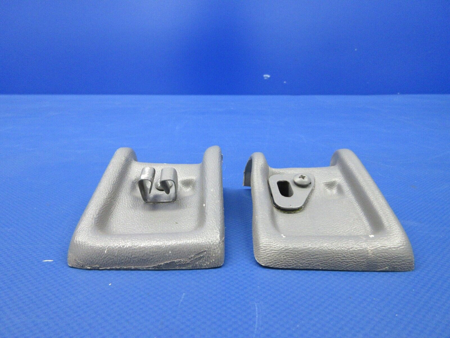 Beech 95 / D95A Travel Air Cabin Window Exit Handle LH 35-415313-3 (0524-1148)