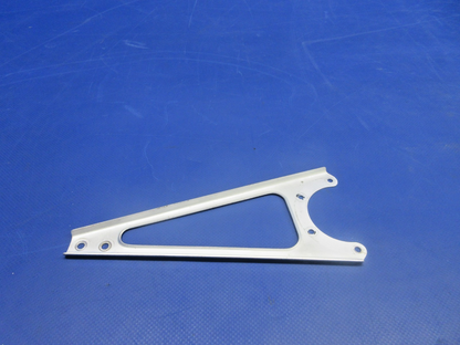 @Cessna 172 / 172RG Governor Control Bracket P/N 2451003-1 (0826-756)2