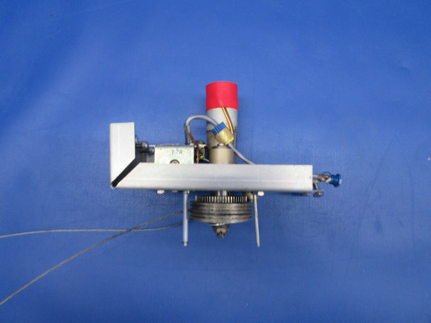 Edo-Aire Mitchell Actuator Servo P/N 1D414-216P (0424-1008)