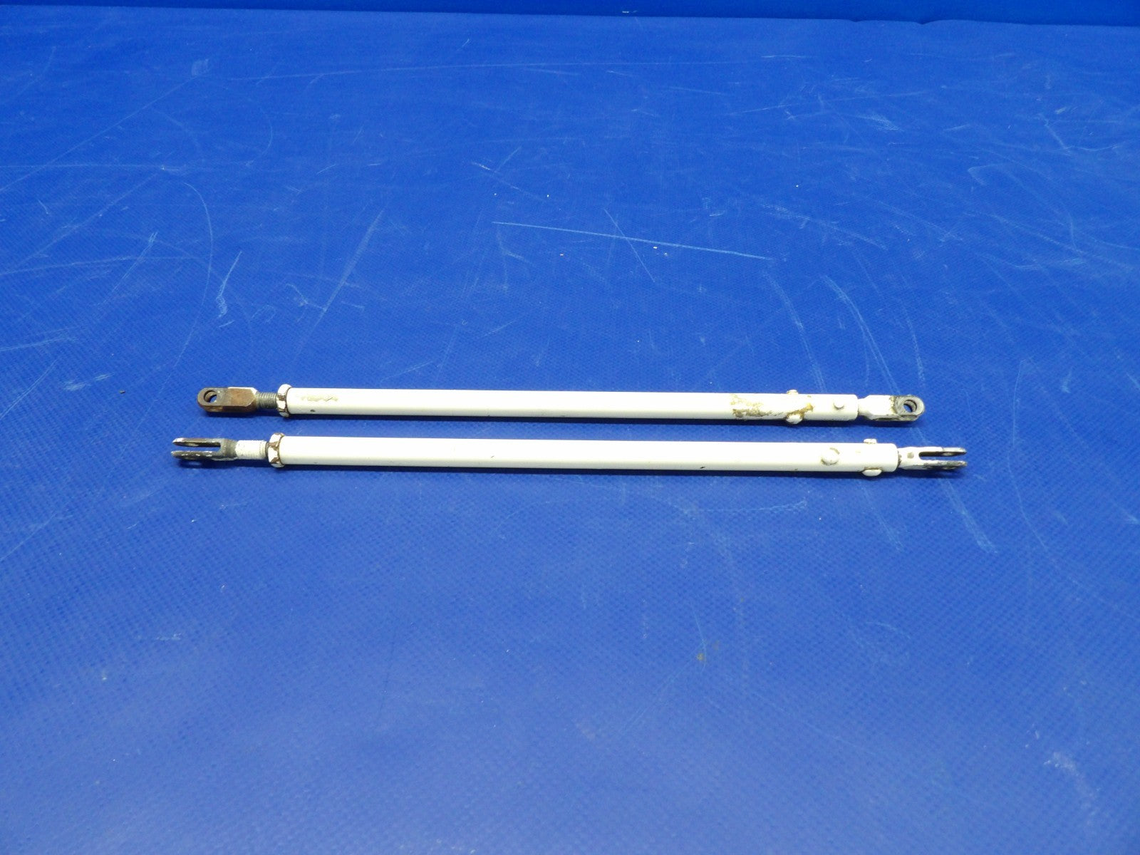 Beech D95A Elevator Trim Tab Actuator Tube P/N 45-526009-1 LOT OF 2 (0326-401)3