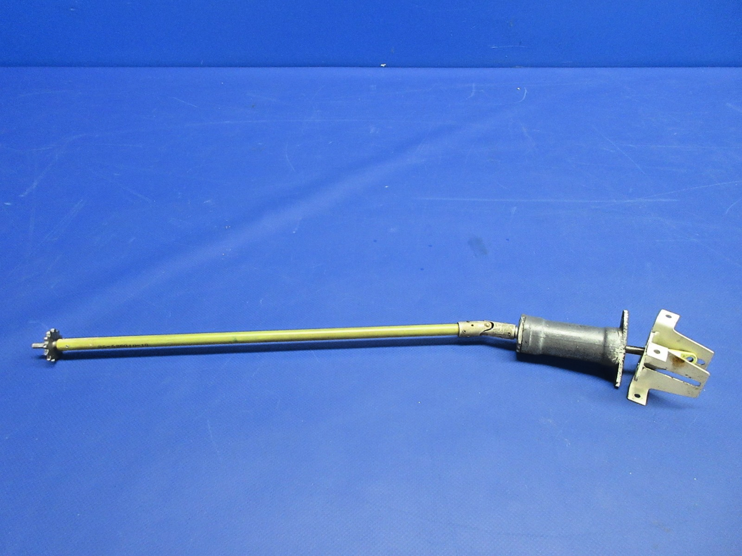 Beech D95A Travel Air Rudder Trim Tab Actuator P/N 95-520011-601 (0326-728)2