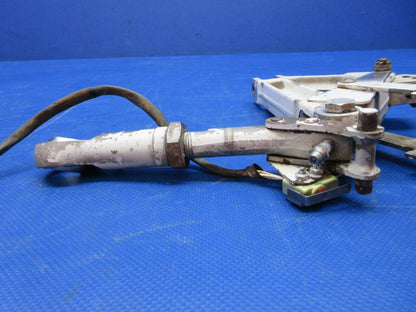 Piper PA-34-200T Seneca II LH MG Truss Assy w/ Switch P/N 78721-02 (0924-1373)