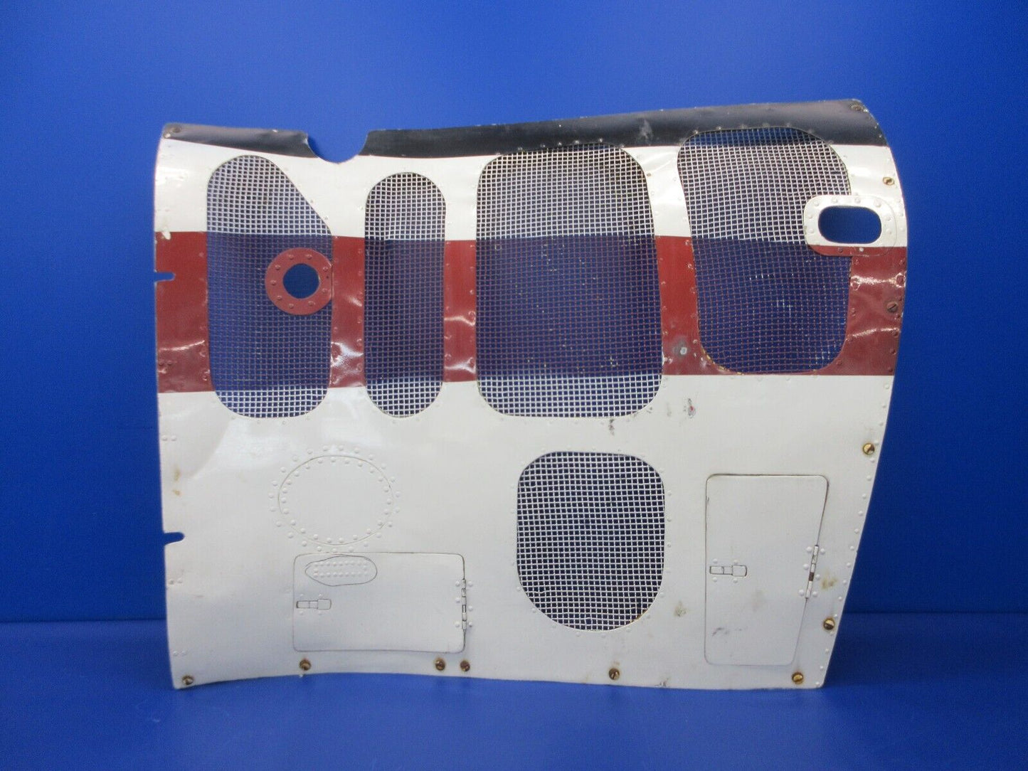 Bell 47J-2 Helicopter Fuselage Cowl LH P/N 47-340-207-225 (1124-1415)