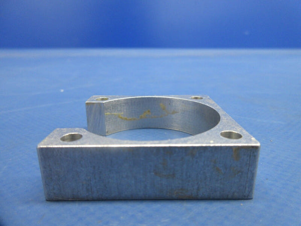 Piper PA-32RT-300T Lance II Control Wheel Plate P/N 68272-02 (0924-869)
