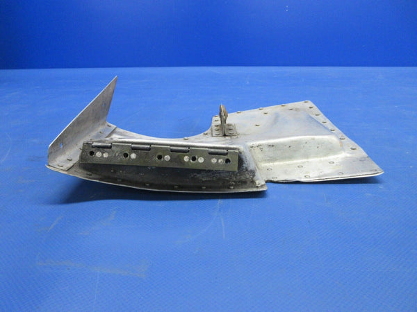 Cessna 337 / P337H Skymaster FWD RH Cowl Flap Assy P/N 1552008-30 (0724-1350)