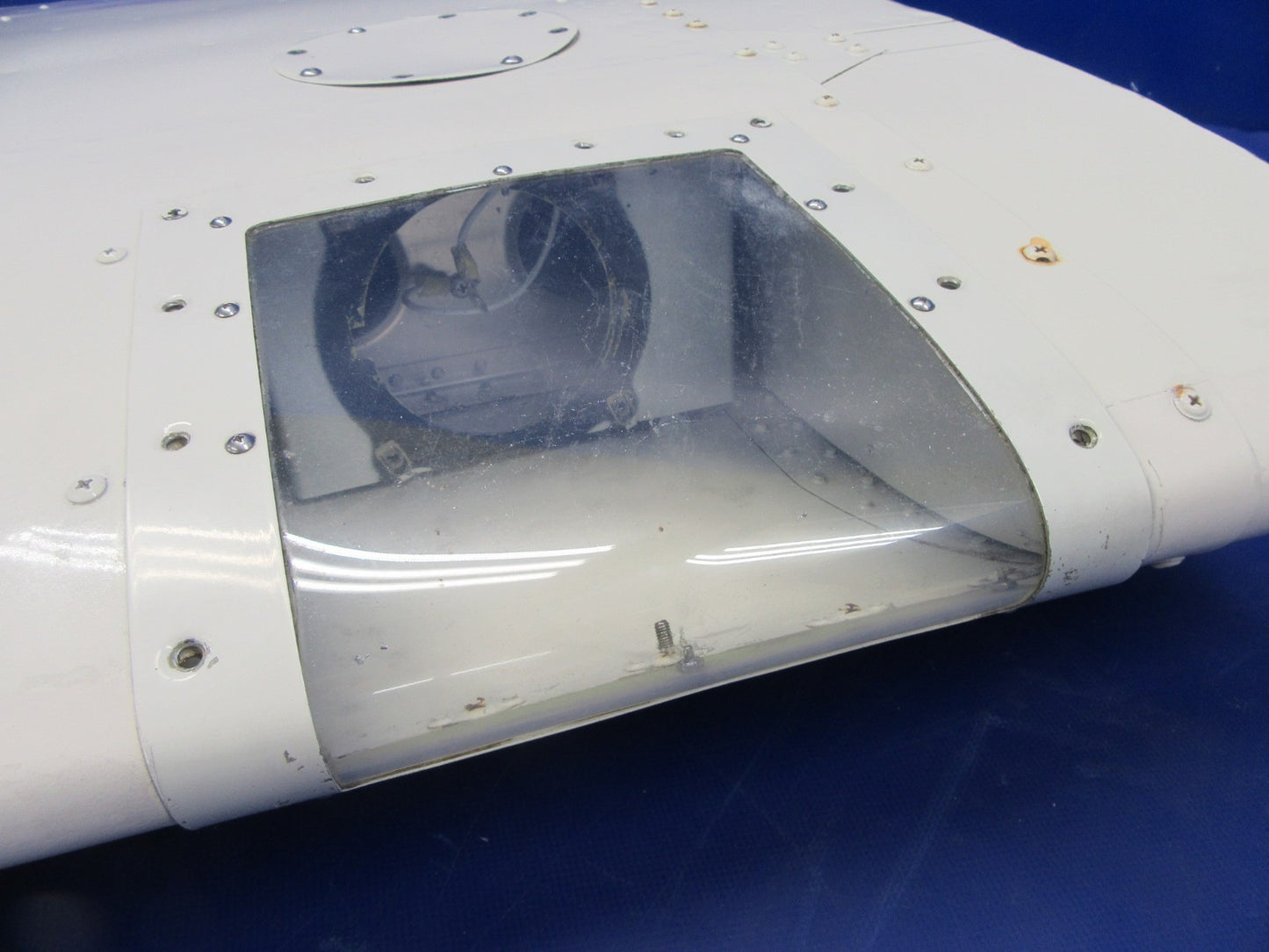 Beech 95 / D95A Travel Air LH Wing Tip P/N 95-170000-601 (0326-05)5