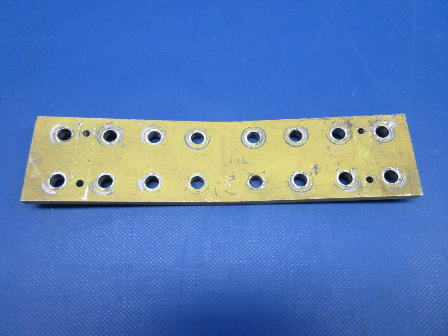 Piper PA-23-250 Aztec Front Spar Attachment Top Plate P/N 17475-05 (0624-844)