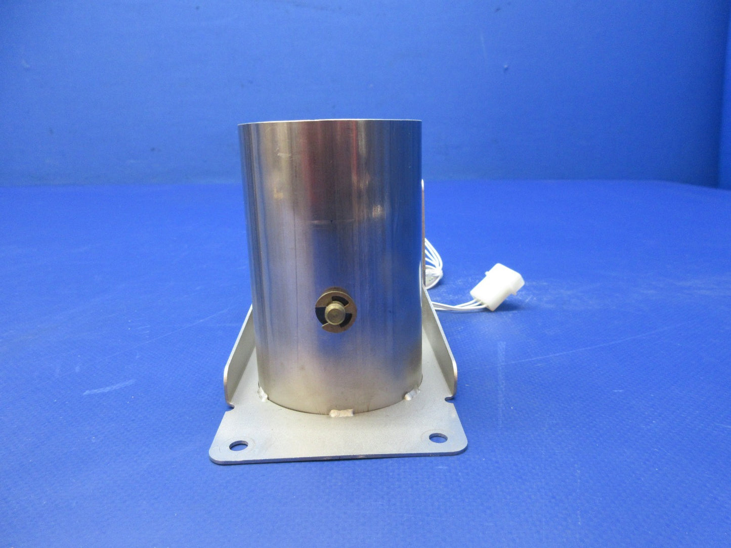 Cirrus SR20/SR22 Cabin Air Coupler Valve 30V P/N 17433-005 TESTED (0426-816)5