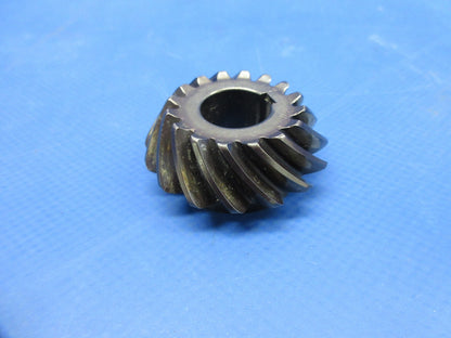 Bell 47J-2 Helicopter Tail Rotor Drive Bevel Gear P/N 47-645-232-1 (1124-909)2