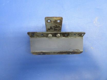Beech 95 / D95A Travel Air RH Engine Control Bracket P/N 95-940017-3 (0624-964)