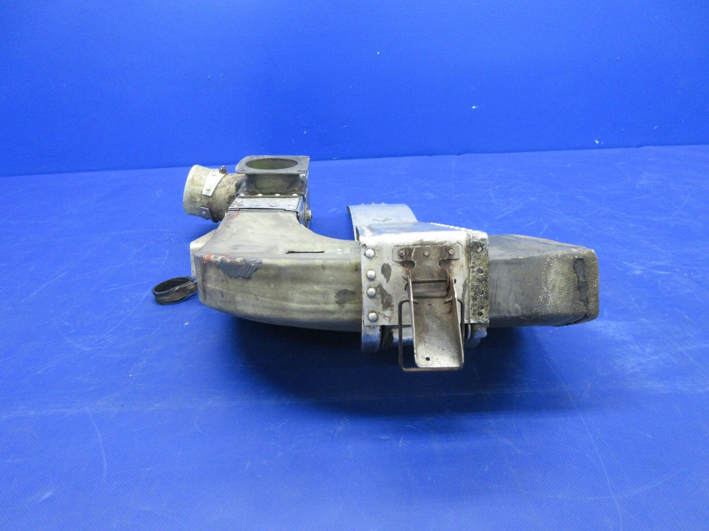 Cessna 310 / 310I RH Air Induction Box P/N 0850440-2 (0326-2014)5