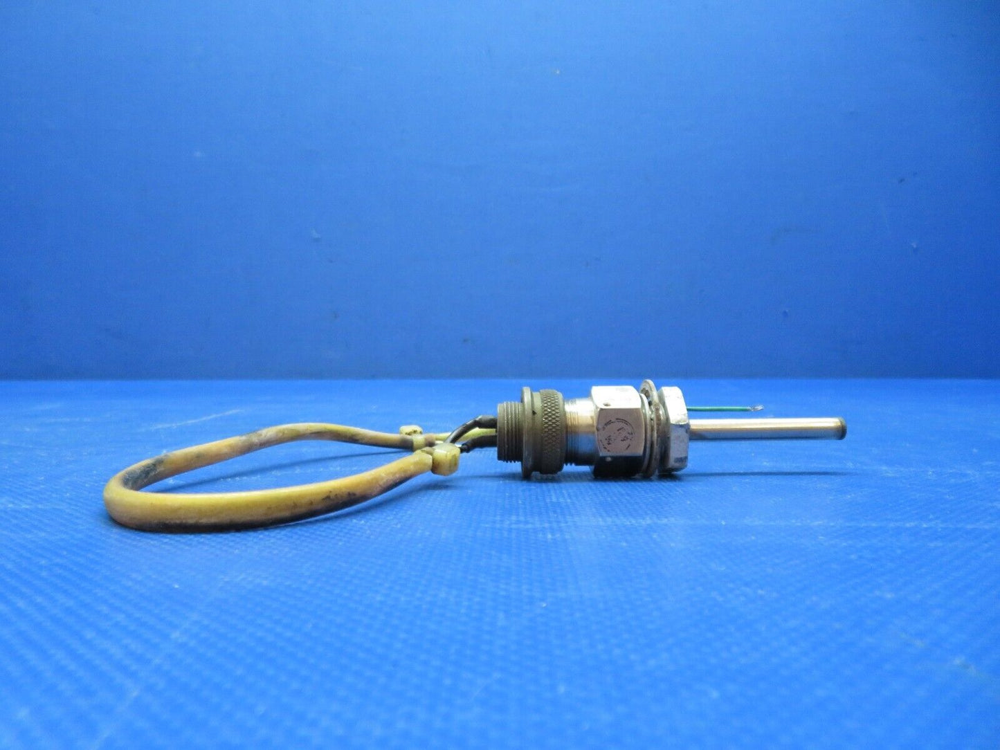 Cessna 337 / P337H Skymaster Norwich Oil Temp Probe 102-00000 TESTED (0824-146)