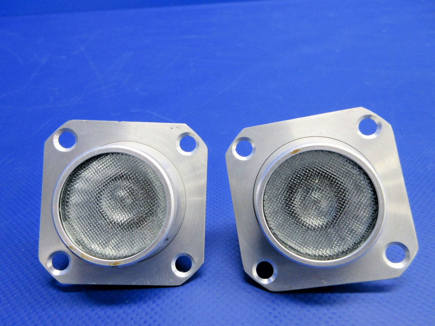 Cessna 310 / 310I Wemac Overhead Light P/N 1846 LOT OF 2 (0326-807)0