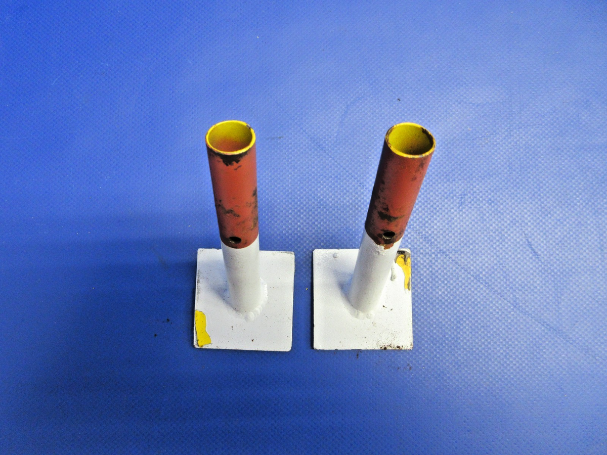 Air Tractor AT-301 Hopper FWD Mount Set (0826-874)1