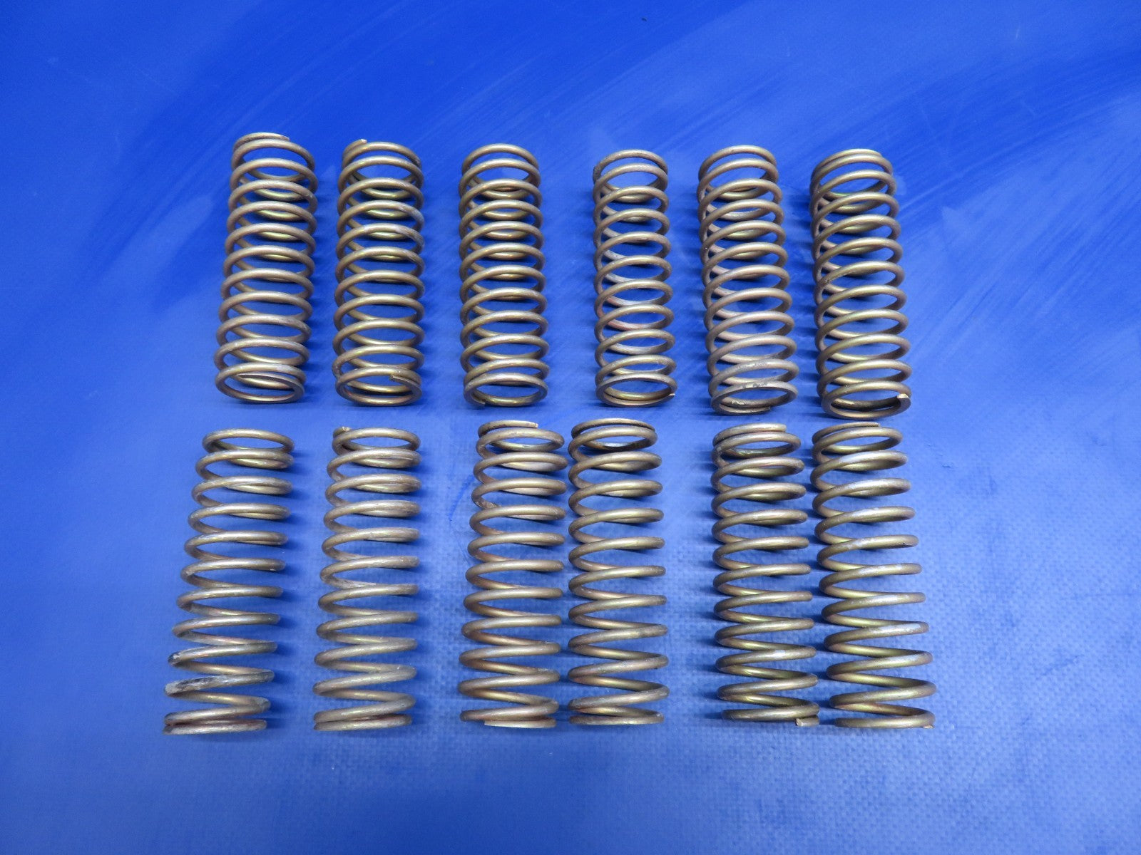 Continental IO-470-U Engine Hardware LOT (0326-1811)1