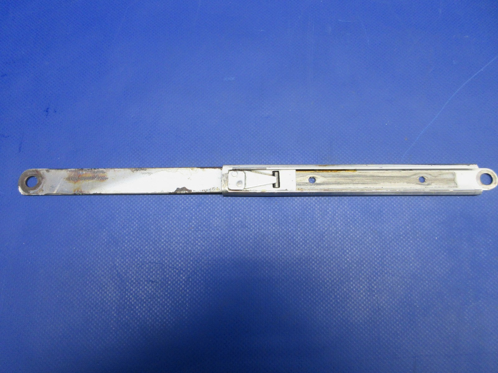 Cessna 310 / 310I Door Stop Channel & Strap P/N 0811488-1 (0326-881)2