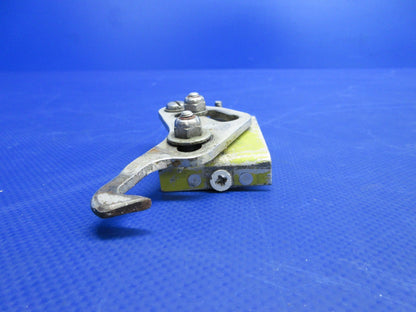 Beech F35 Bonanza Cabin Door Upper Latch P/N 35-415396 (0726-817)8