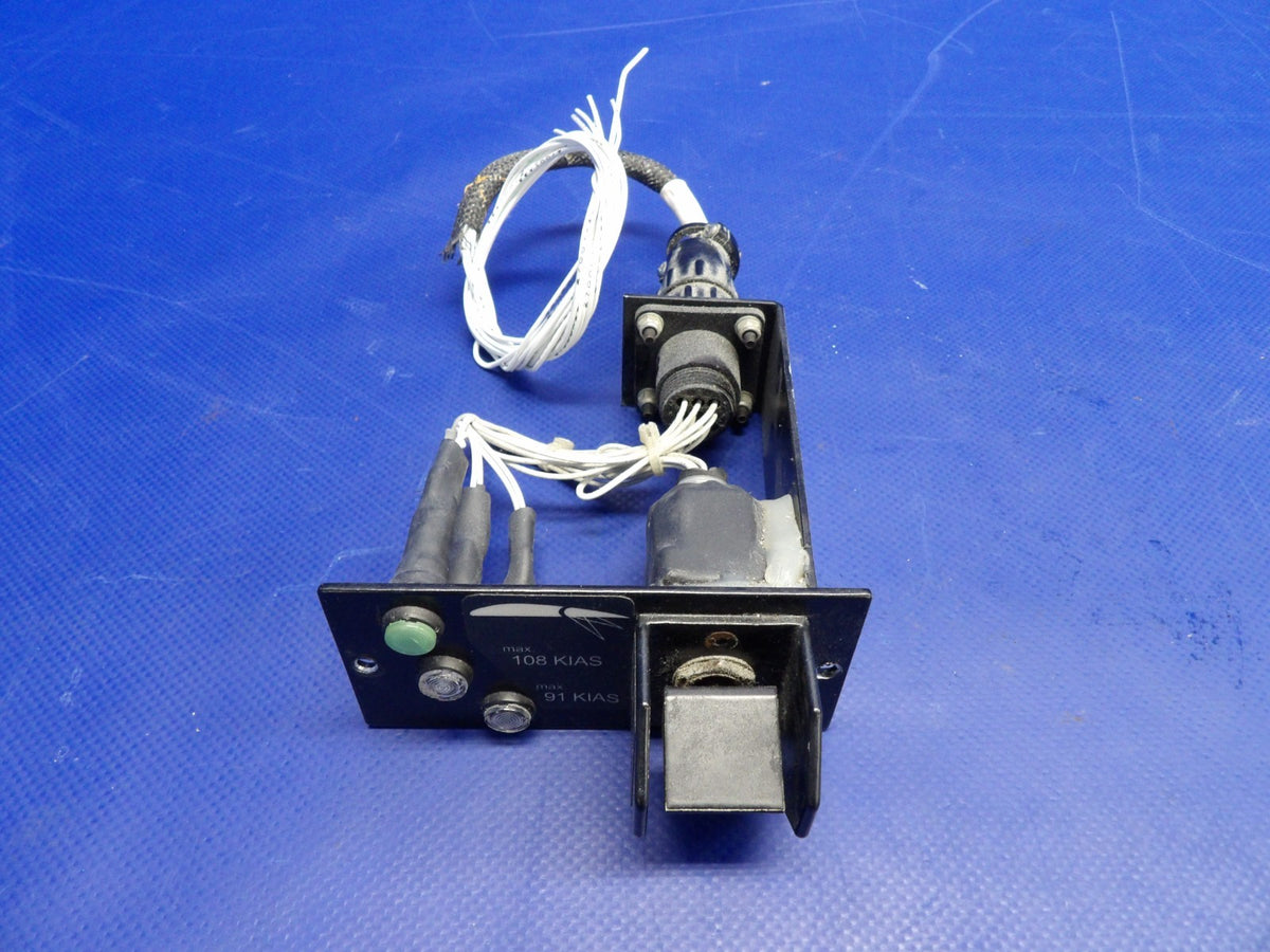 Diamond DA-40 Krutz Flap Switch P/N 430550 WARRANTY (0626-1436)2