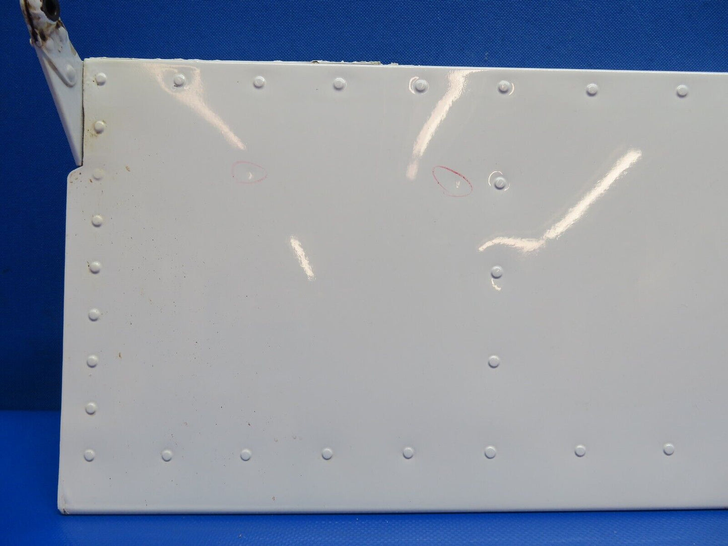 Piper PA-23-250 Aztec LH Stabilator Trim Tab P/N 30325-00, 30325-000 (0424-1718)
