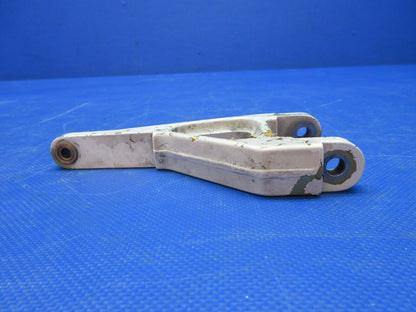 Piper PA-34-200T Seneca II Main Gear Torque Links P/N 67012-00 (0924-1378)