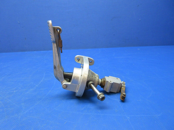 Scott Brake Master Cylinder w/ Valve P/N B-1248-H (0924-1306)