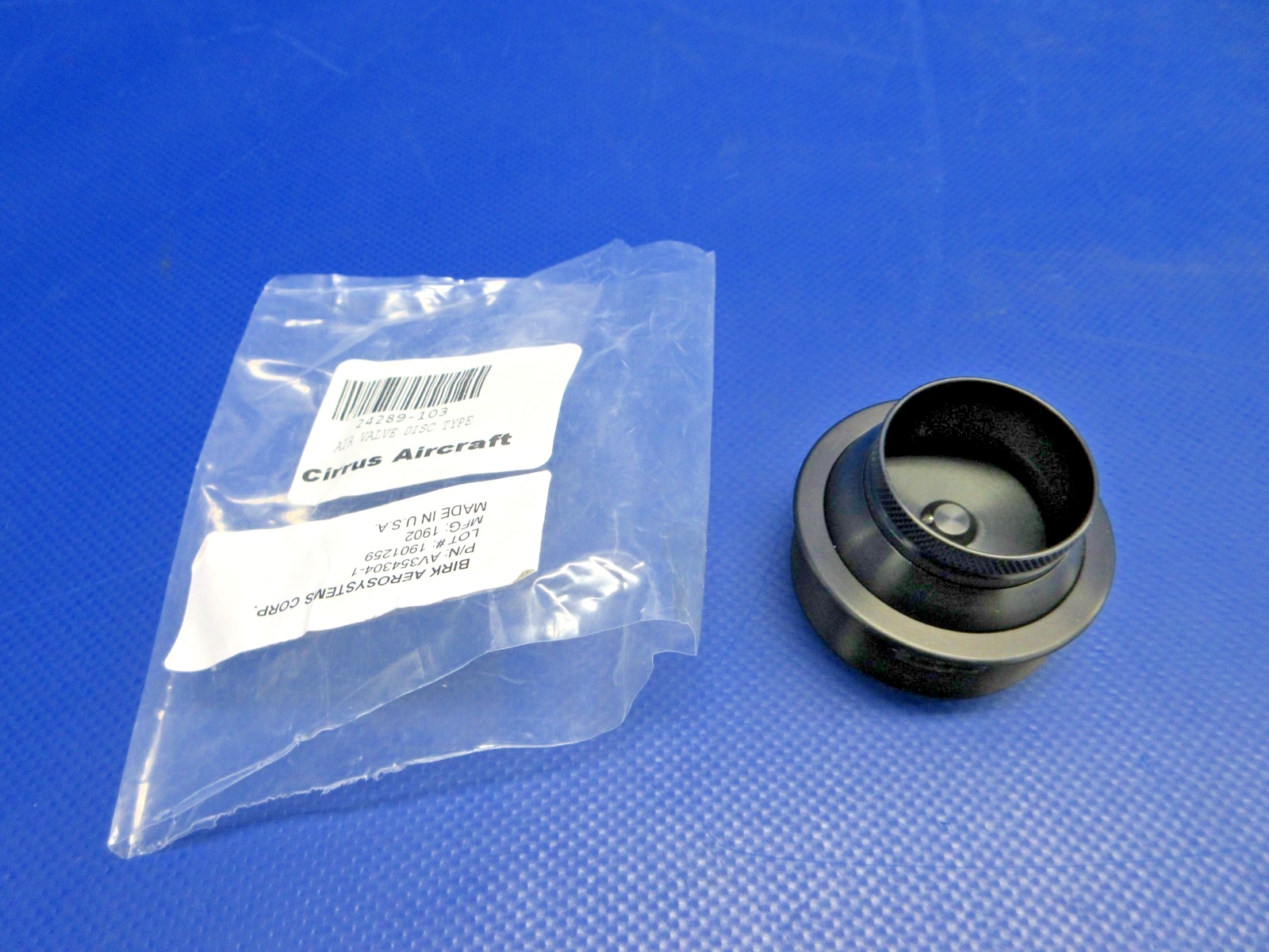 Cirrus SR20 / SR22 Cabin Air Valve P/N 24289-0103 NOS (0326-1009)0