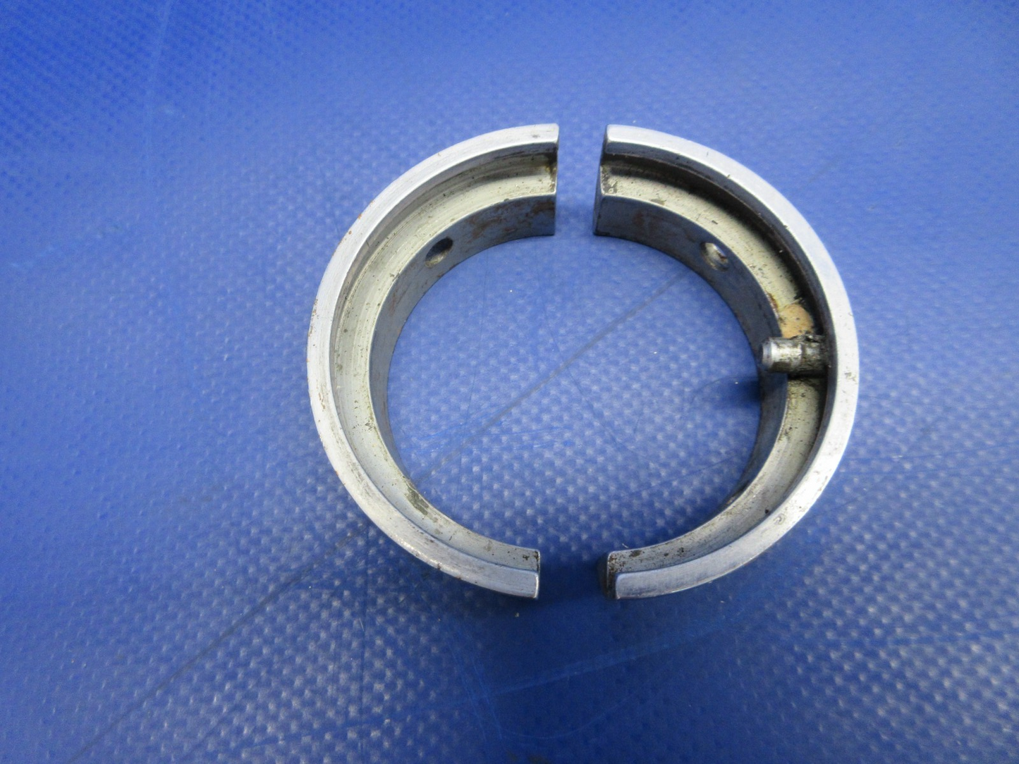 Beech F35 Bonanza Control Arm Retainer P/N 35-524238-4 (0726-763)3
