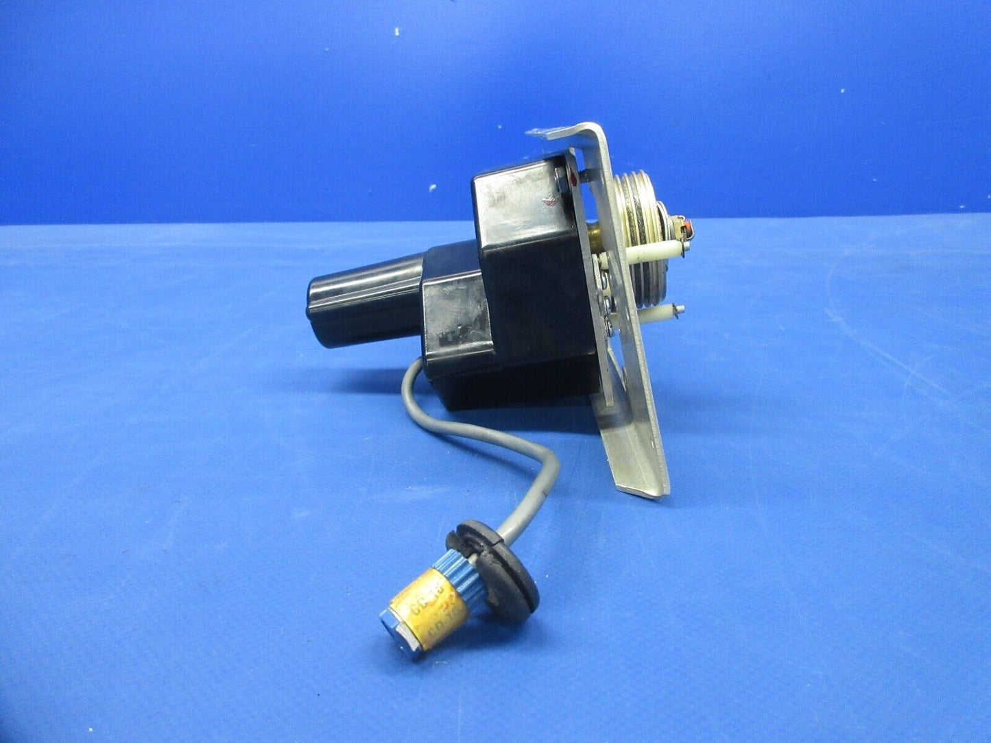 Piper Edo-Aire Michell Pitch Servo & Cable 1C508-1-529p (1024-722)