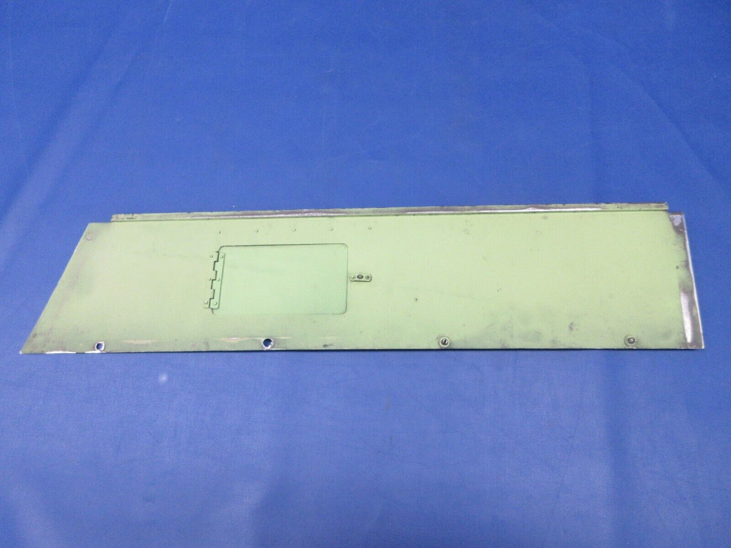 Enstrom 280FX Helicopter FWD Side Cowl RH P/N 280-114502-4 (1124-2011)