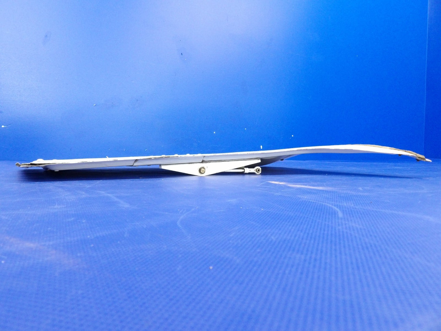Cessna 421 Left Hand Outboard Landing Gear Door P/N 5027000-3 (0626-2056)5