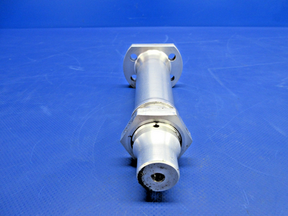 Beringer After-market Main Gear Axle LH & RH P/N AV-CIRR-002 & -002A (0926-784)9