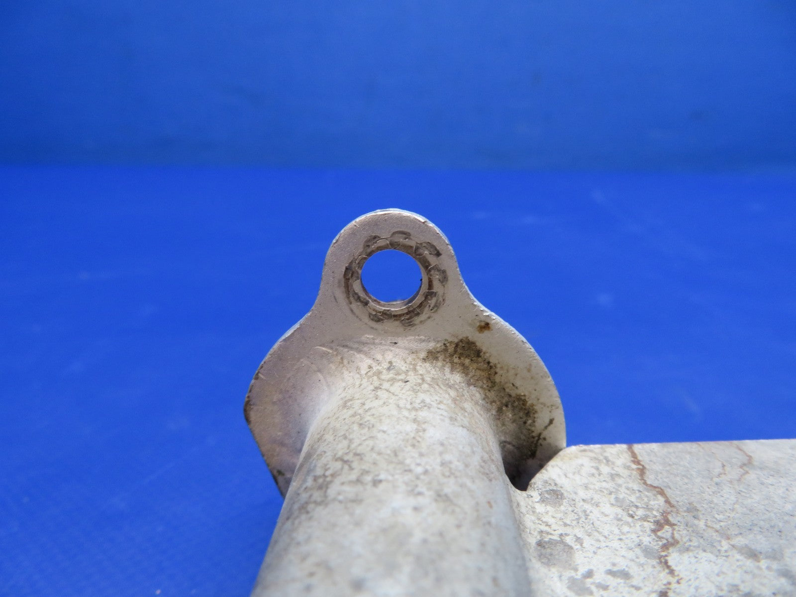 Continental IO-470 / IO-470-U Main Riser Bracket P/N 641642 (0326-1784)9