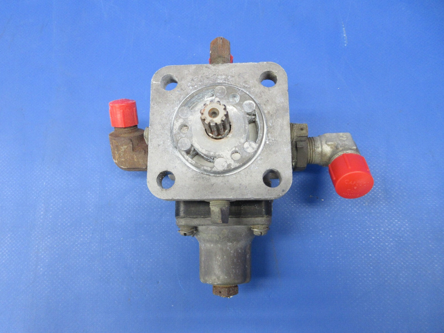 Bell 47J-2 Lear Siegler Power Driven Fuel Pump RG17230-9 CORE (1124-1369)6