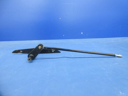 Piper PA-32RT-300T Lance II LH Aileron Bellcrank & Rod Assy 95680-00 (1024-725)