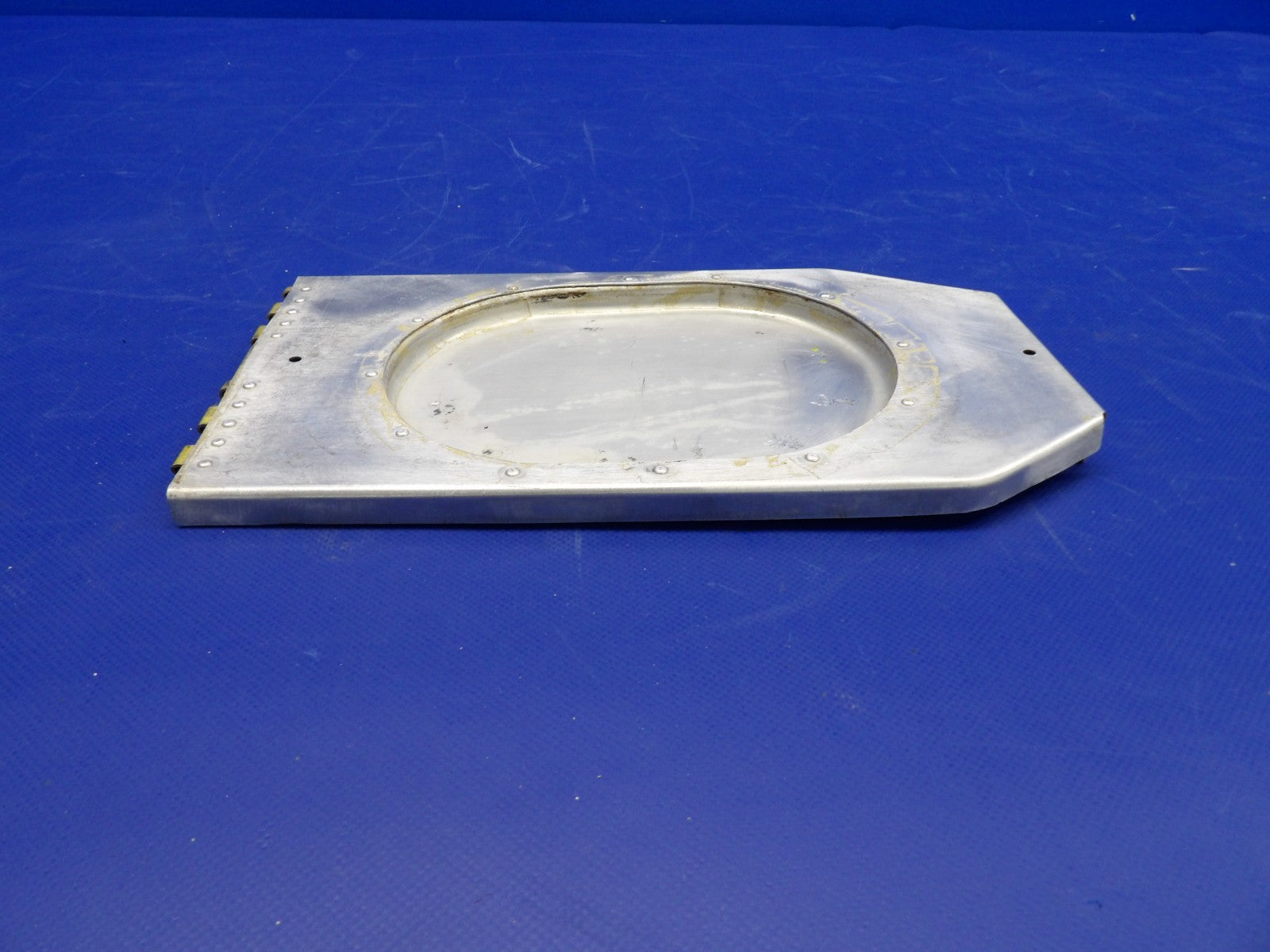 Beech D95A Travel Air Left Hand Main Section Door P/N 95-110014-365 (02226-515)2
