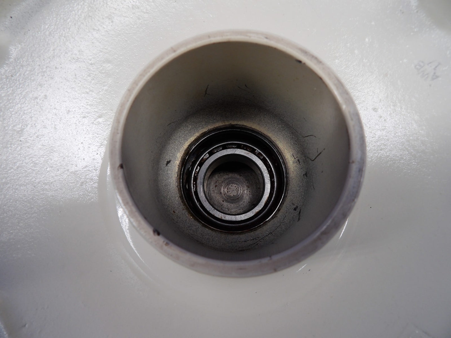 Cessna 421 Cleveland 6.50-10 Main Wheel P/N 40-135A (0726-2078)9