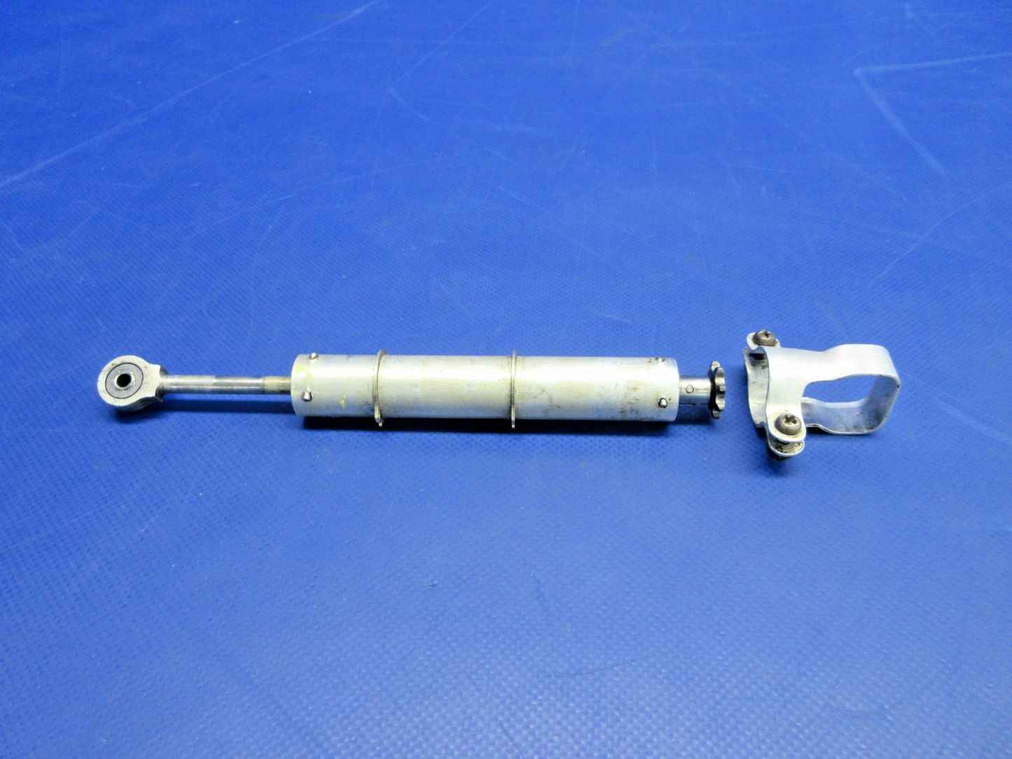 Cessna 172 / 172RG Elevator Trim Tab Actuator P/N 1260074-1 (0626-888)0